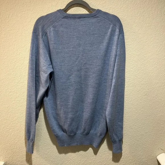 Peter Millar Blue Merino Wool V Neck Sweater Men Large Flag Embroidered USA Flaw - Picture 4 of 6